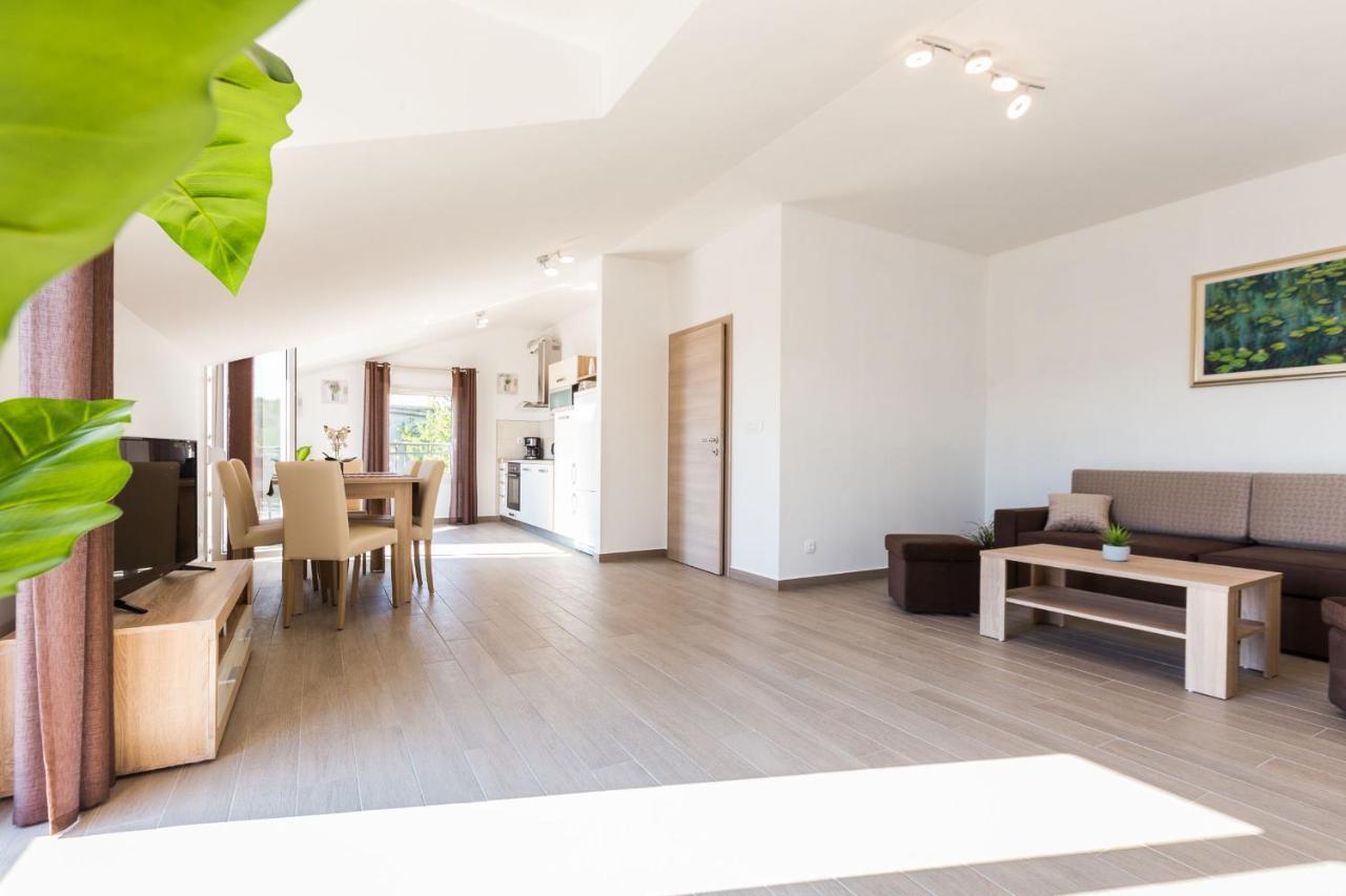 Apartment Marko Kruševo Buitenkant foto